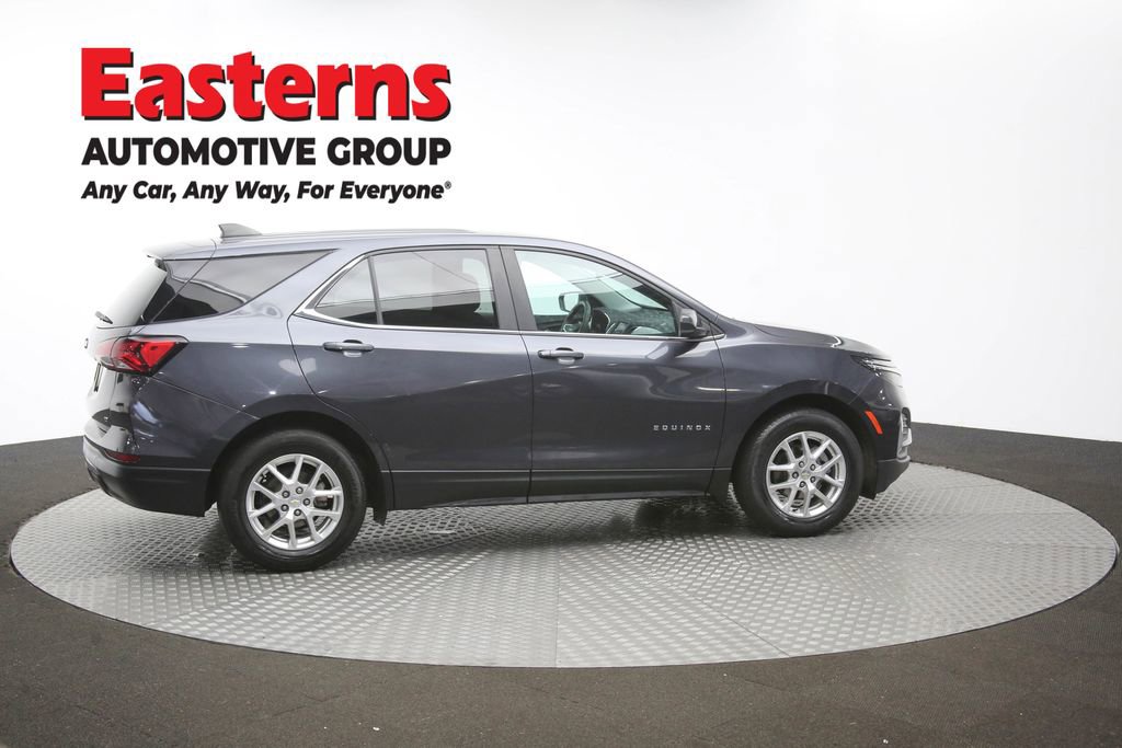Used 2022 Chevrolet Equinox LT FWD image 39