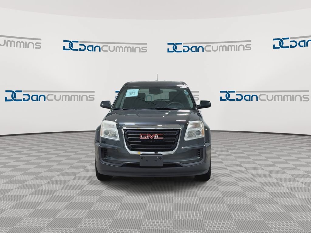 Used 2017 GMC Terrain SLE FWD image 3