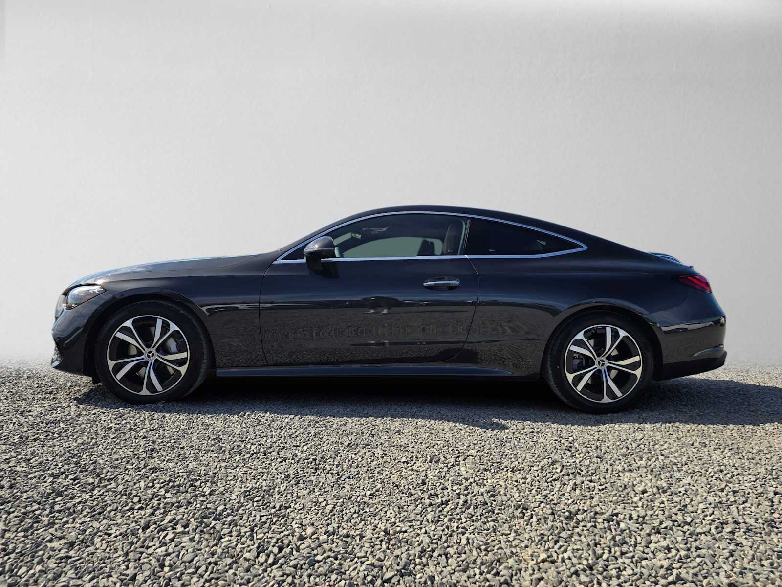 New 2027 Mercedes-Benz CLE 300 4MATIC Coupe image 6