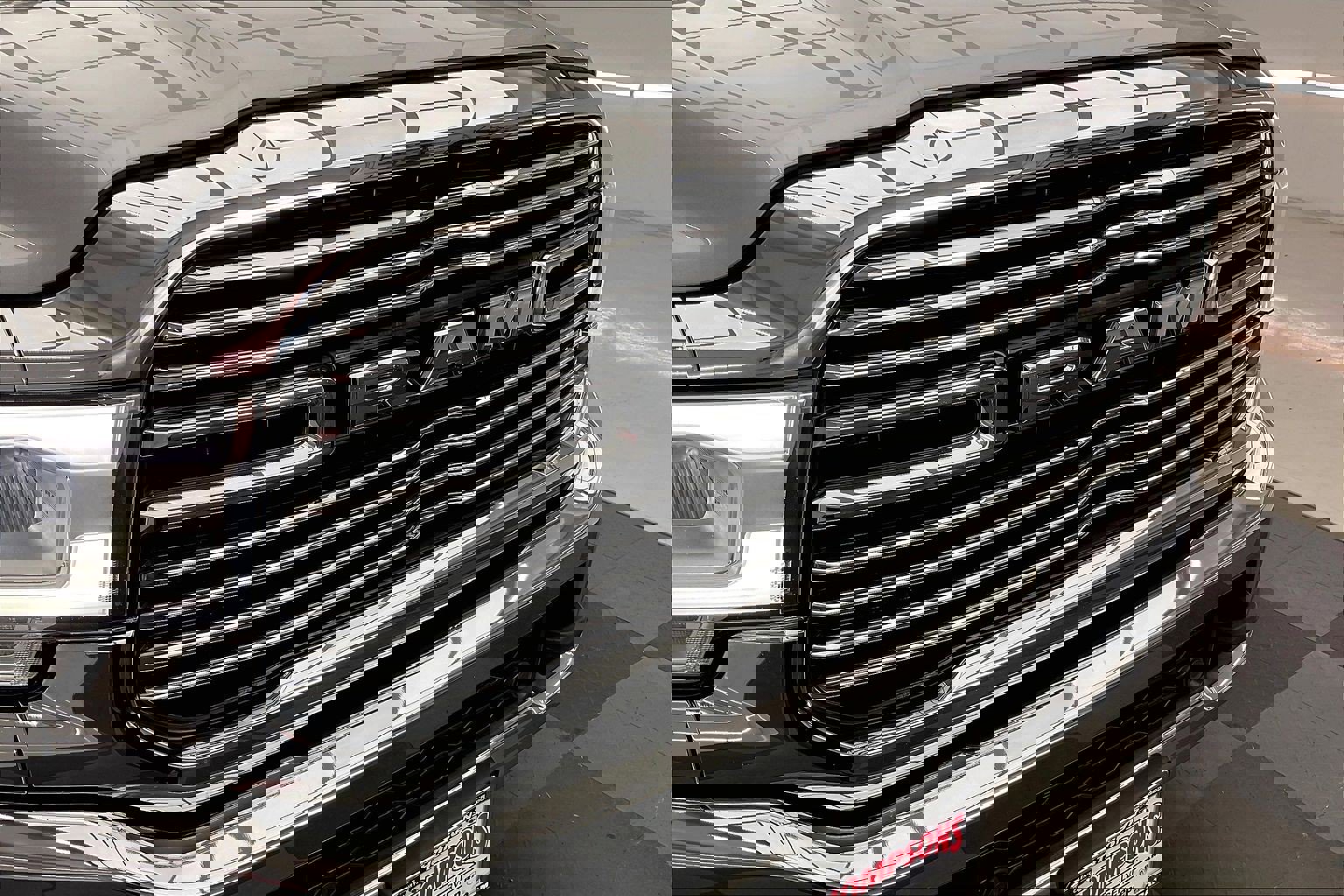 Used 2020 RAM 2500 Laramie image 30