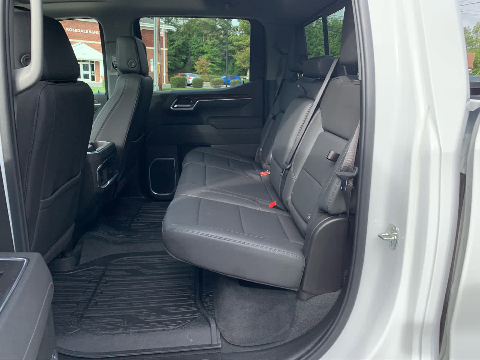 Used 2025 GMC Sierra 1500 Elevation w/ Elevation Premium Package image 22