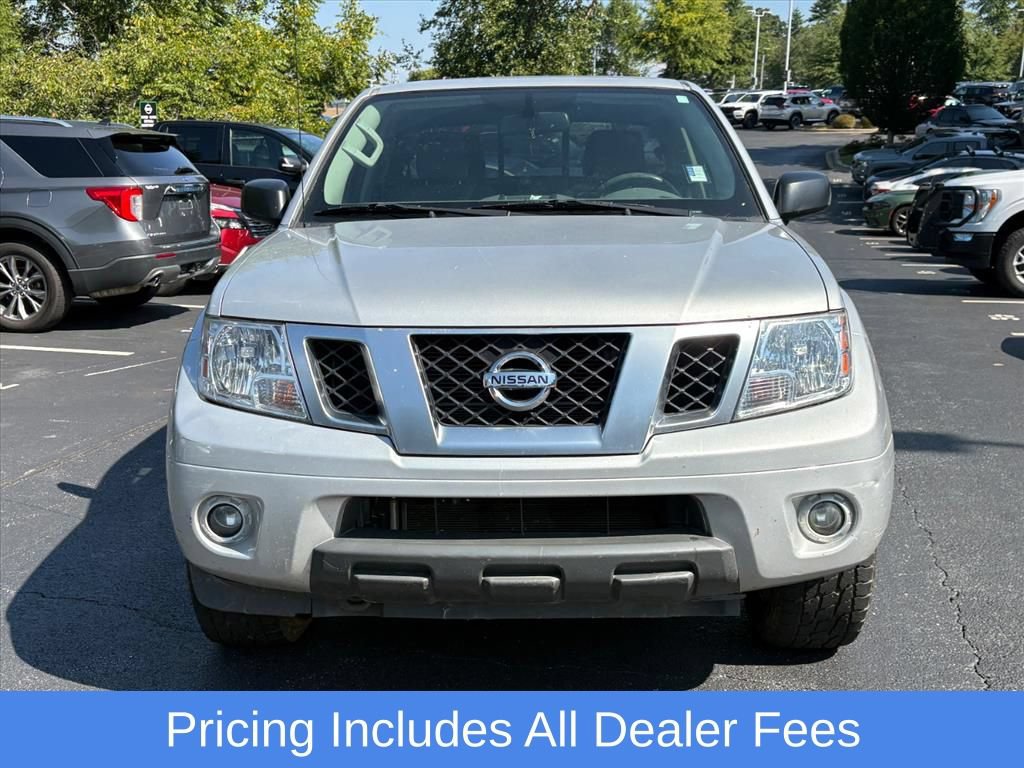 Used 2021 Nissan Frontier SV AWD/4WD image 3
