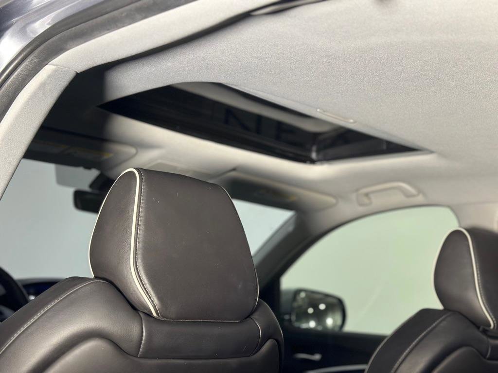 Used 2017 Acura MDX SH-AWD w/ Advance Package image 26