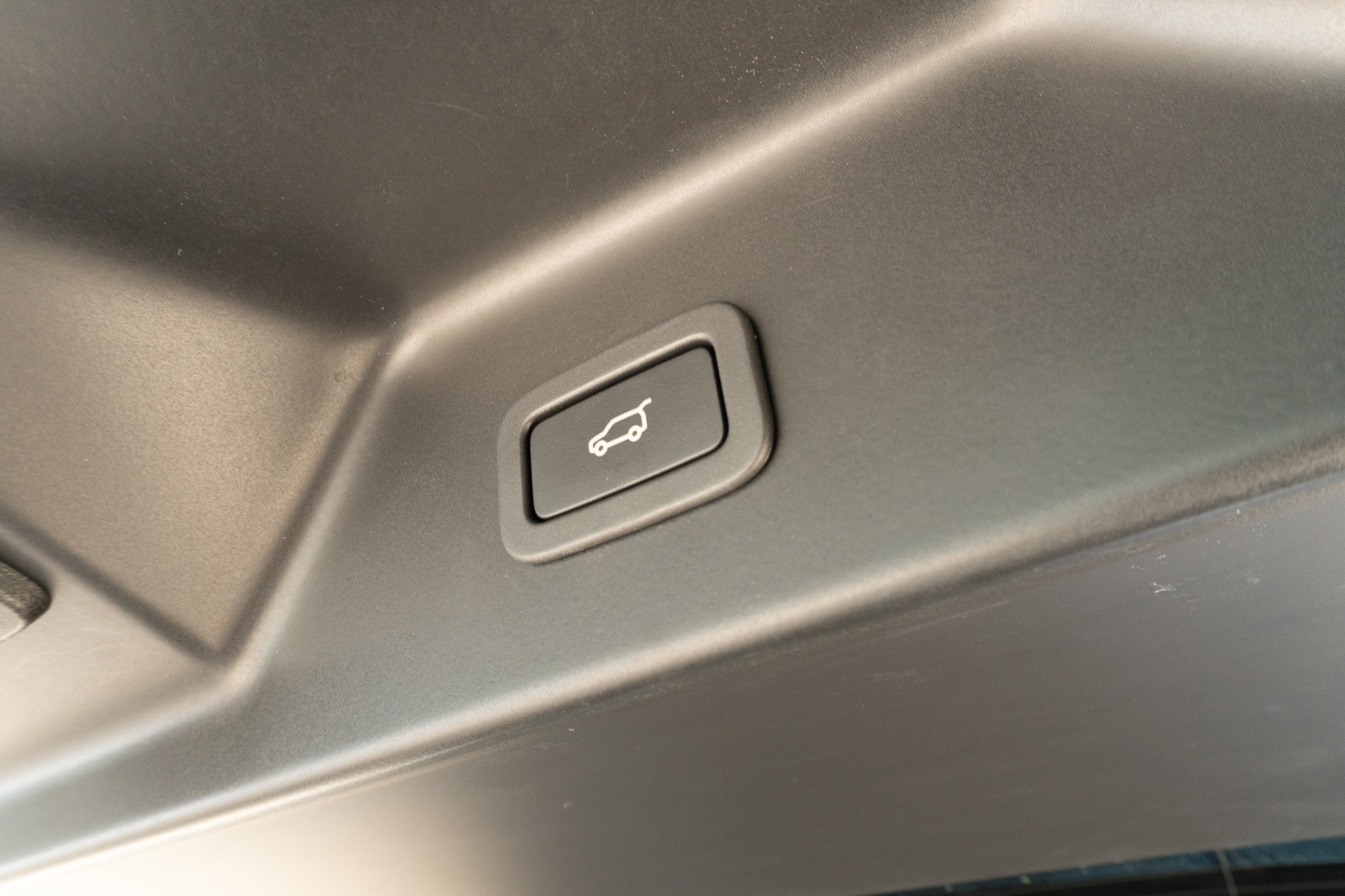 Used 2016 Land Rover Range Rover Supercharged image 27