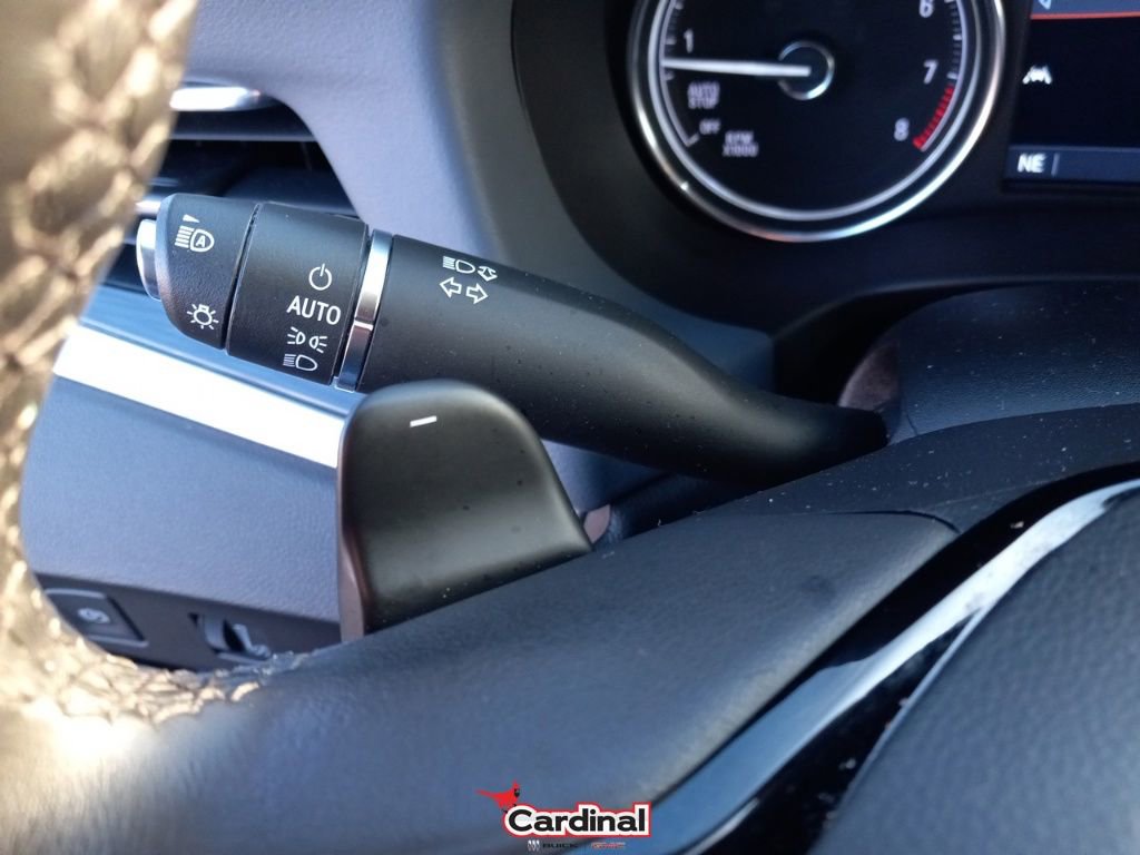 Used 2023 Buick Enclave Essence w/ Sport Touring Edition image 31