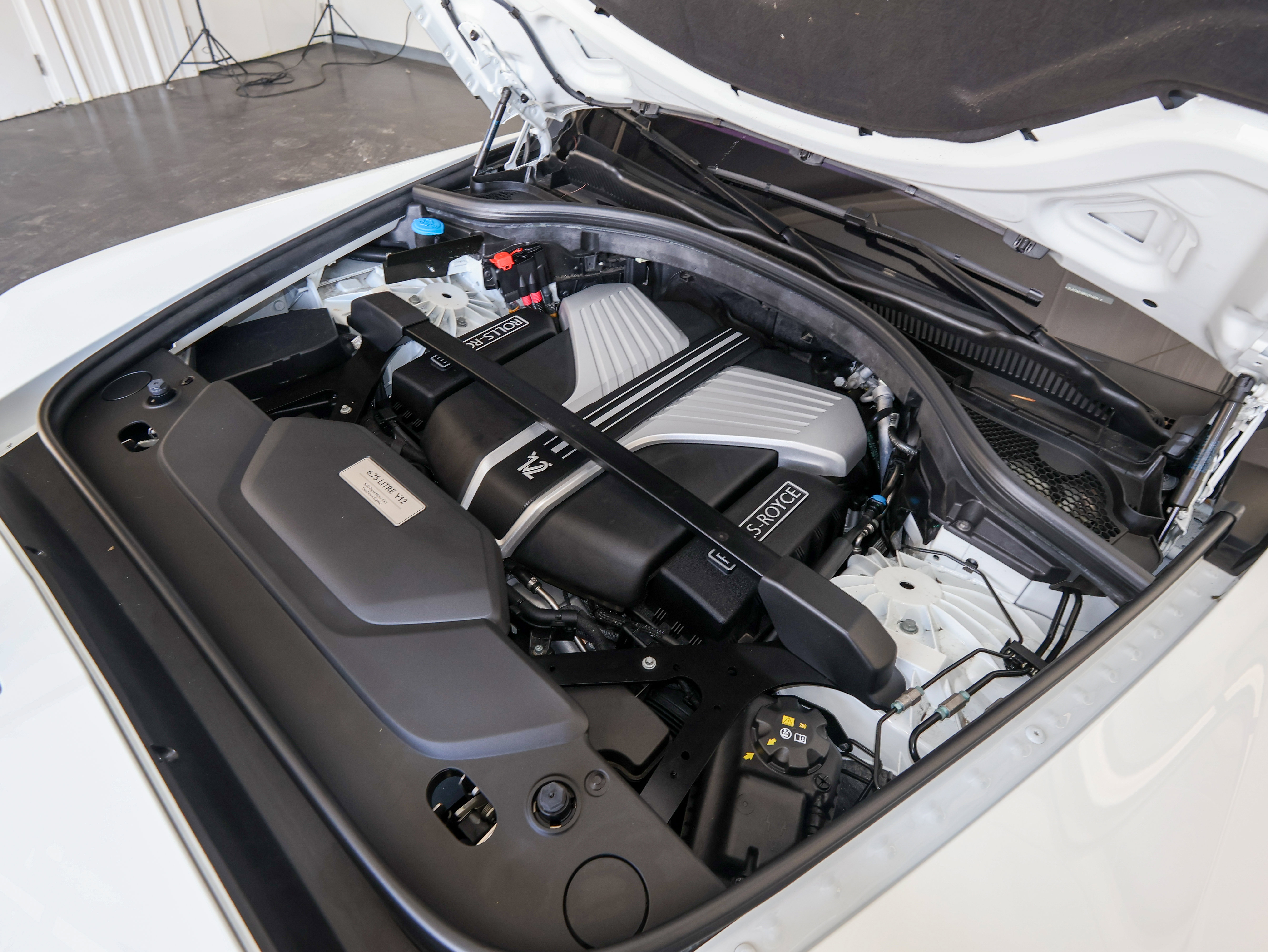 Used 2023 Rolls-Royce Cullinan image 73