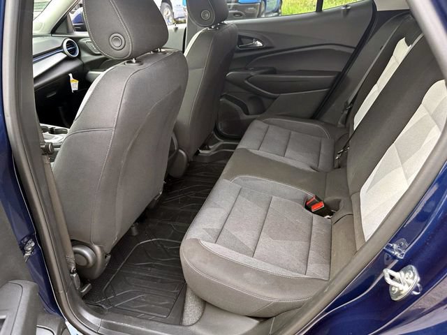 Certified 2024 Chevrolet Trax LS w/ LS Convenience Package FWD image 13