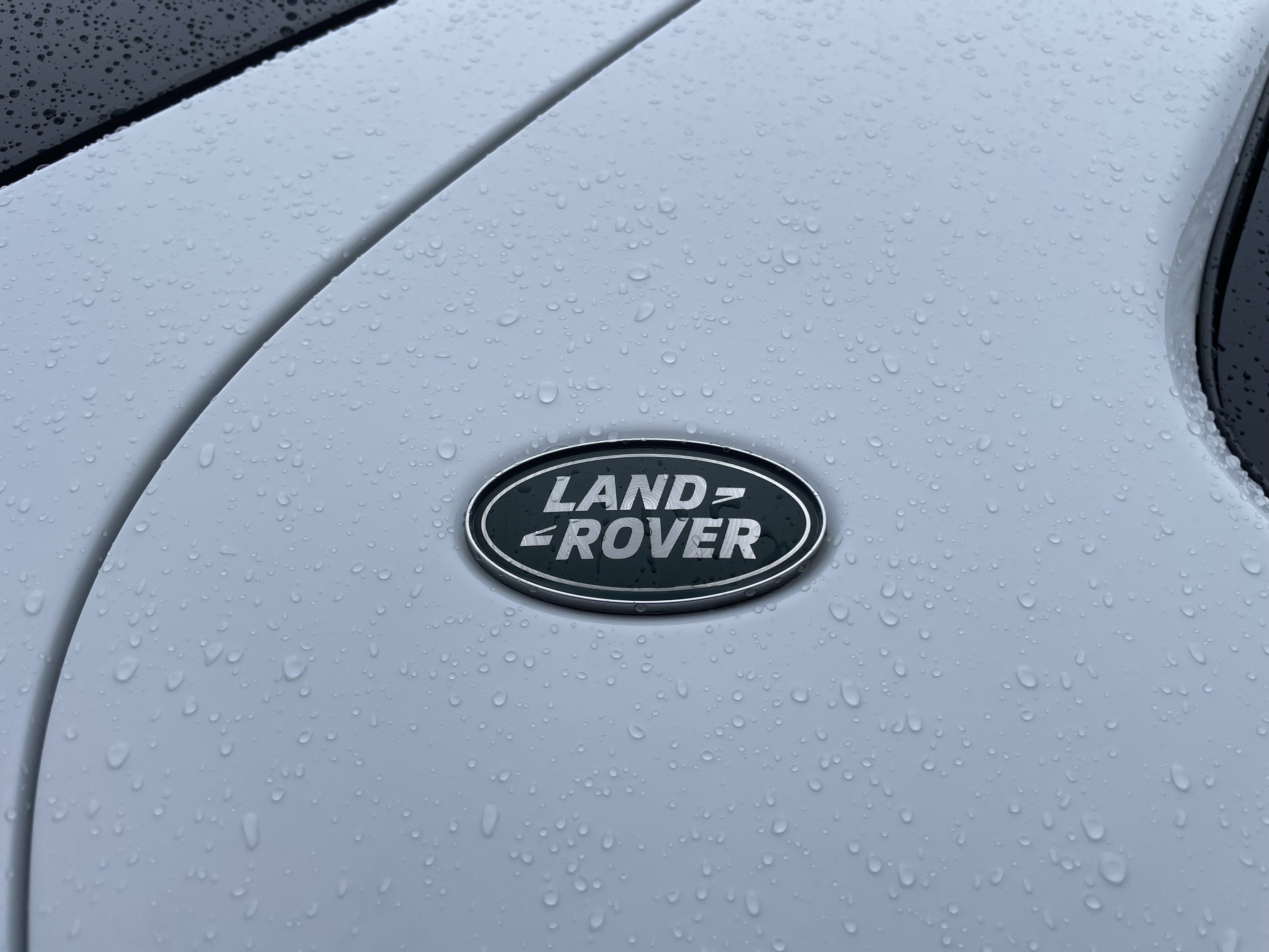 Certified 2024 Land Rover Discovery Dynamic SE image 34