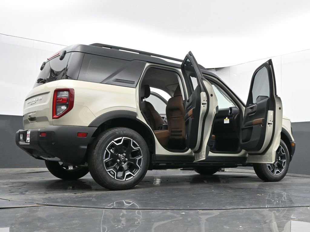 New 2025 Ford Bronco Sport Outer Banks w/ Outer Banks Tech Package+ image 74