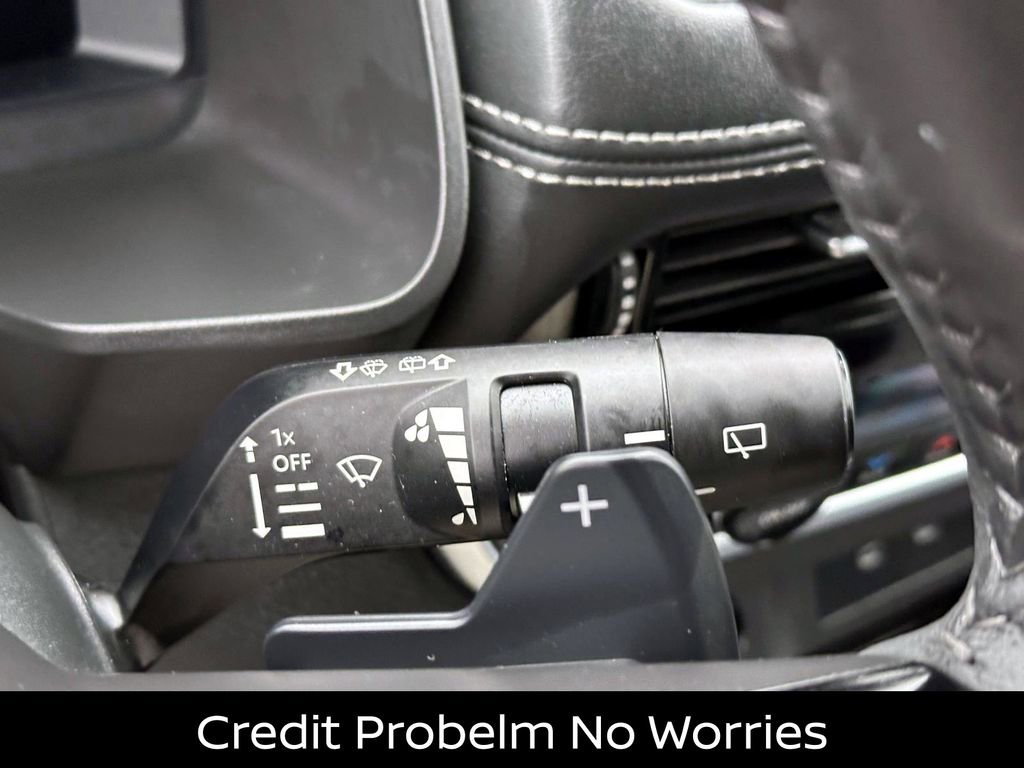 Certified 2024 Nissan Rogue SL w/ SL Premium Package image 28