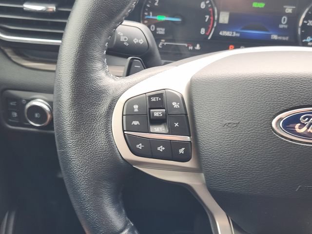 Used 2021 Ford Explorer Limited w/ Hybrid Equipment Group 310A AWD/4WD image 28