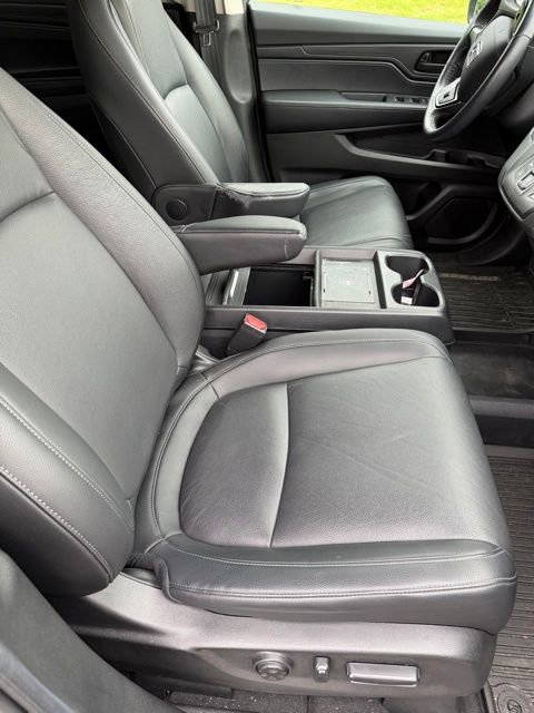 Used 2025 Honda Odyssey EX-L image 12