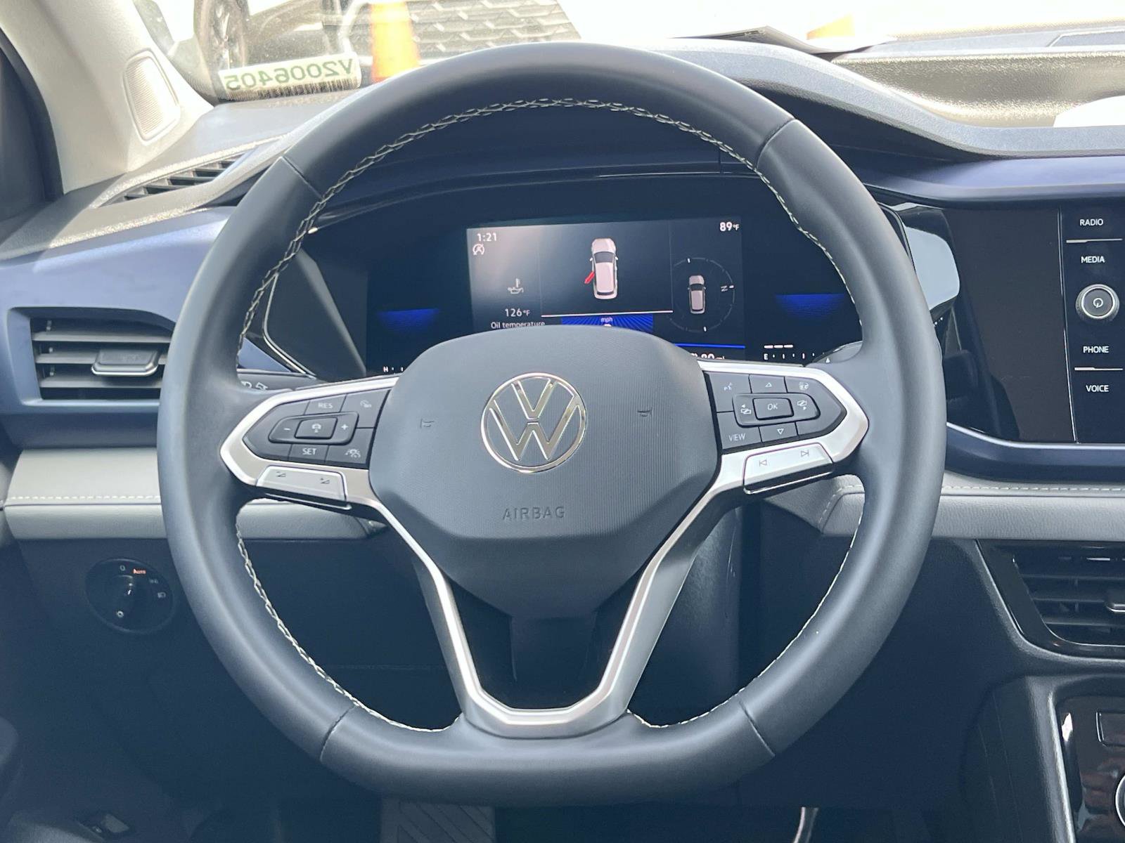 Certified 2023 Volkswagen Taos SE w/ Black Wheel Package image 8