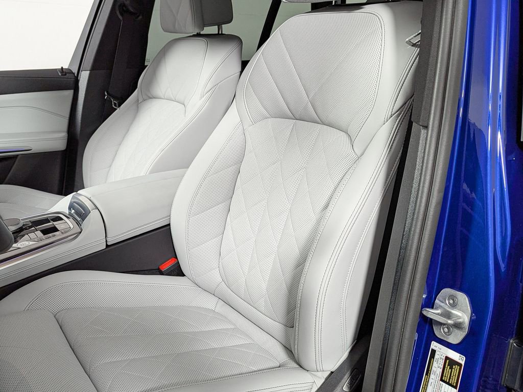 Used 2026 BMW X5 M60i image 19