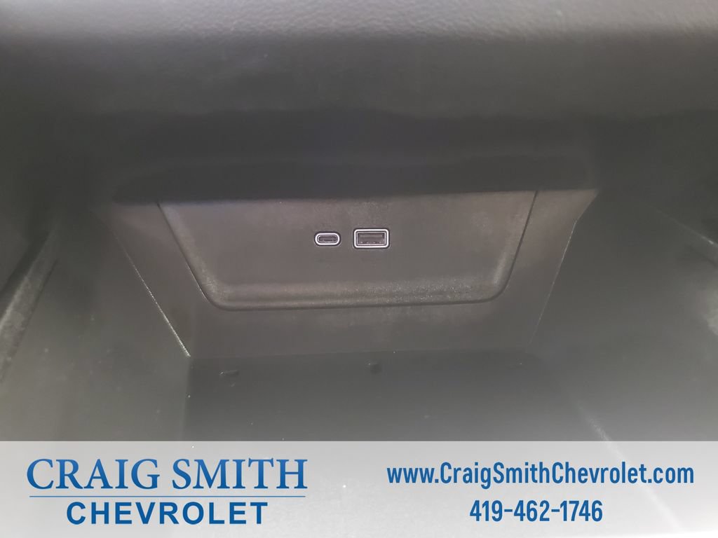 Used 2025 Chevrolet Equinox LT FWD image 28