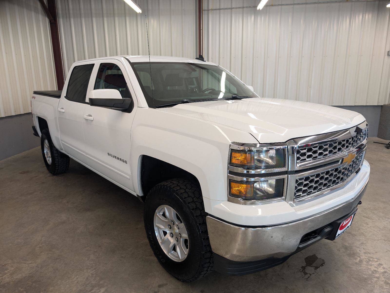 Used 2015 Chevrolet Silverado 1500 LT AWD/4WD image 11