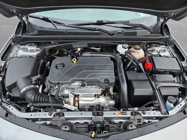 Used 2023 Chevrolet Malibu LT w/ Driver Confidence Package image 11