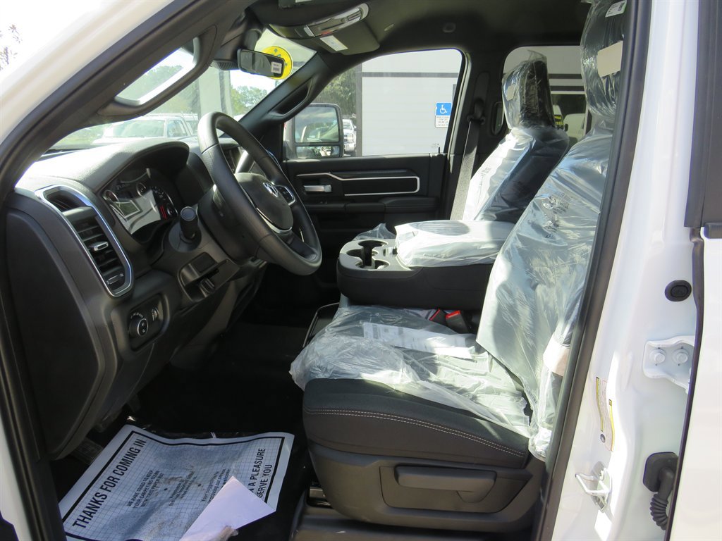 Used 2025 RAM 2500 Big Horn image 3