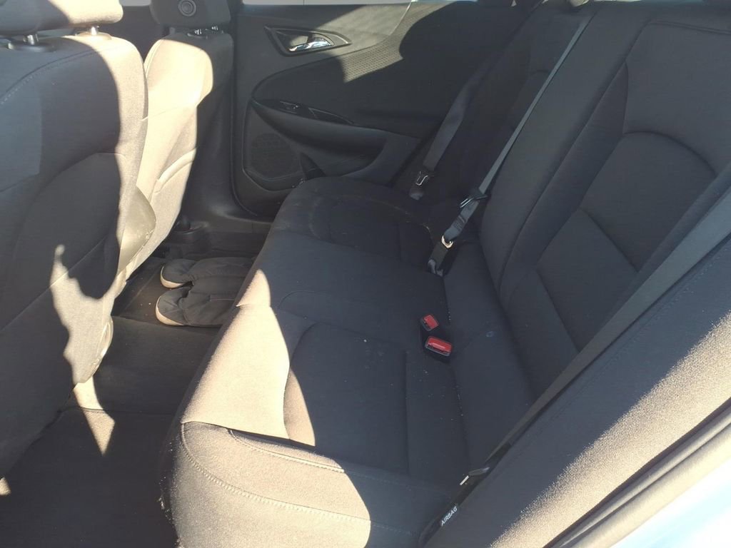 Used 2023 Chevrolet Malibu RS image 25