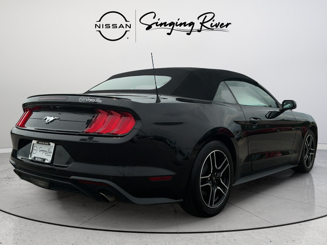Used 2022 Ford Mustang Premium RWD image 7