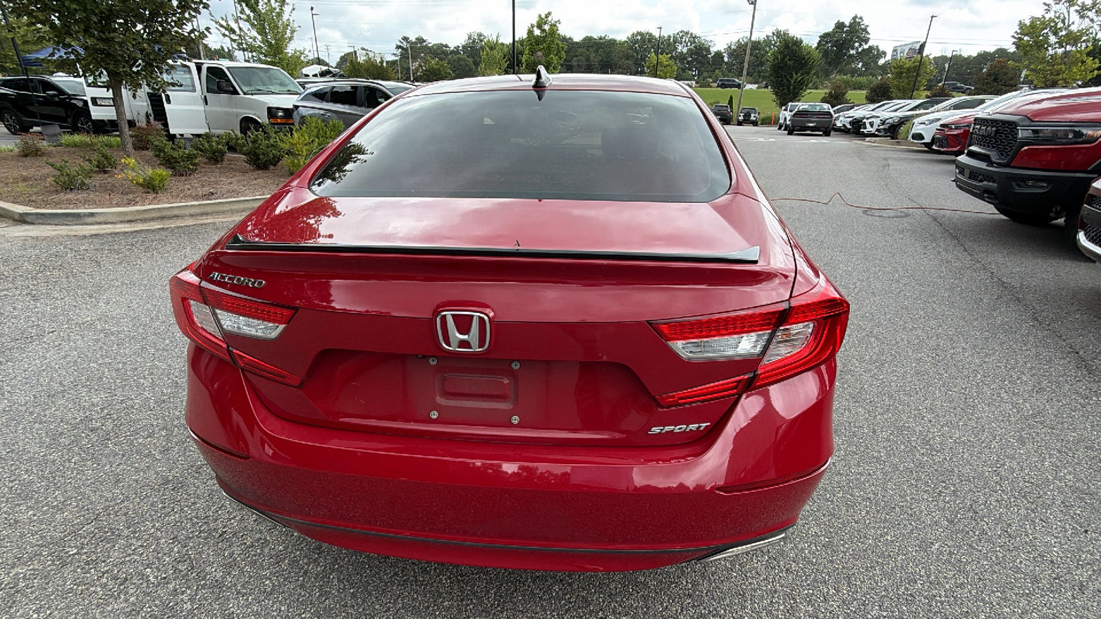 Used 2021 Honda Accord Sport image 9