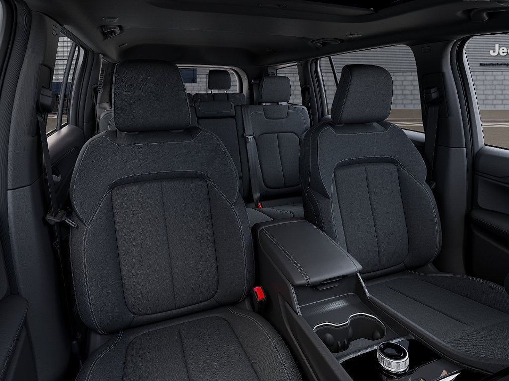 New 2025 Jeep Grand Cherokee L Laredo w/ Luxury Tech Group I AWD/4WD image 16