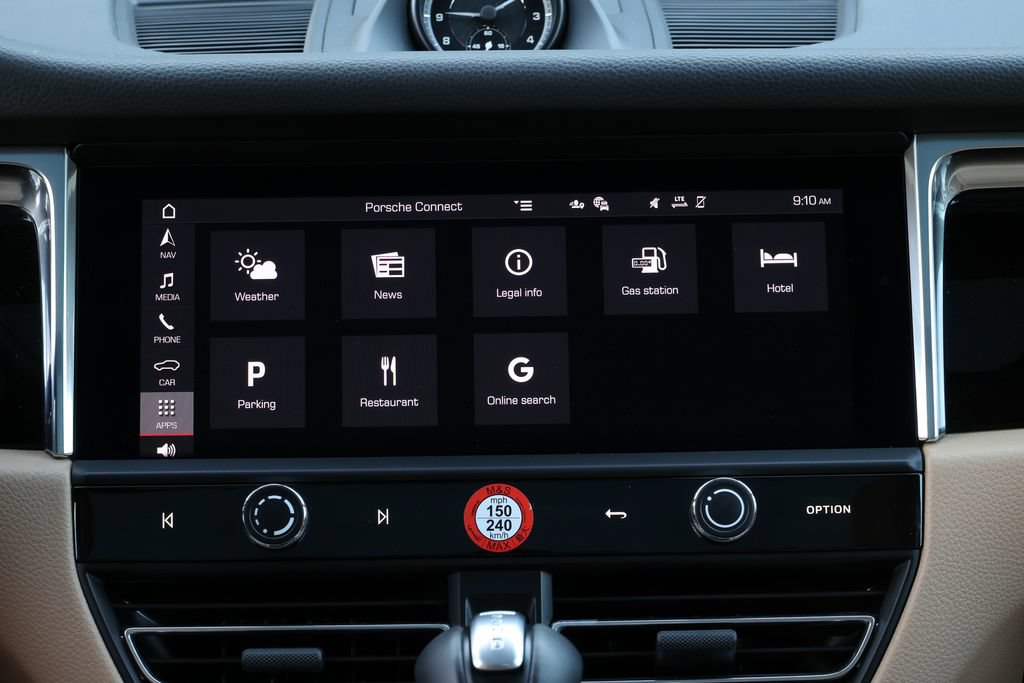 Certified 2026 Porsche Macan AWD/4WD image 46