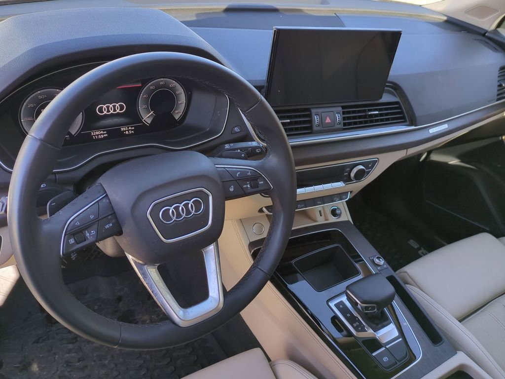 Used 2024 Audi Q5 e Premium Plus image 15