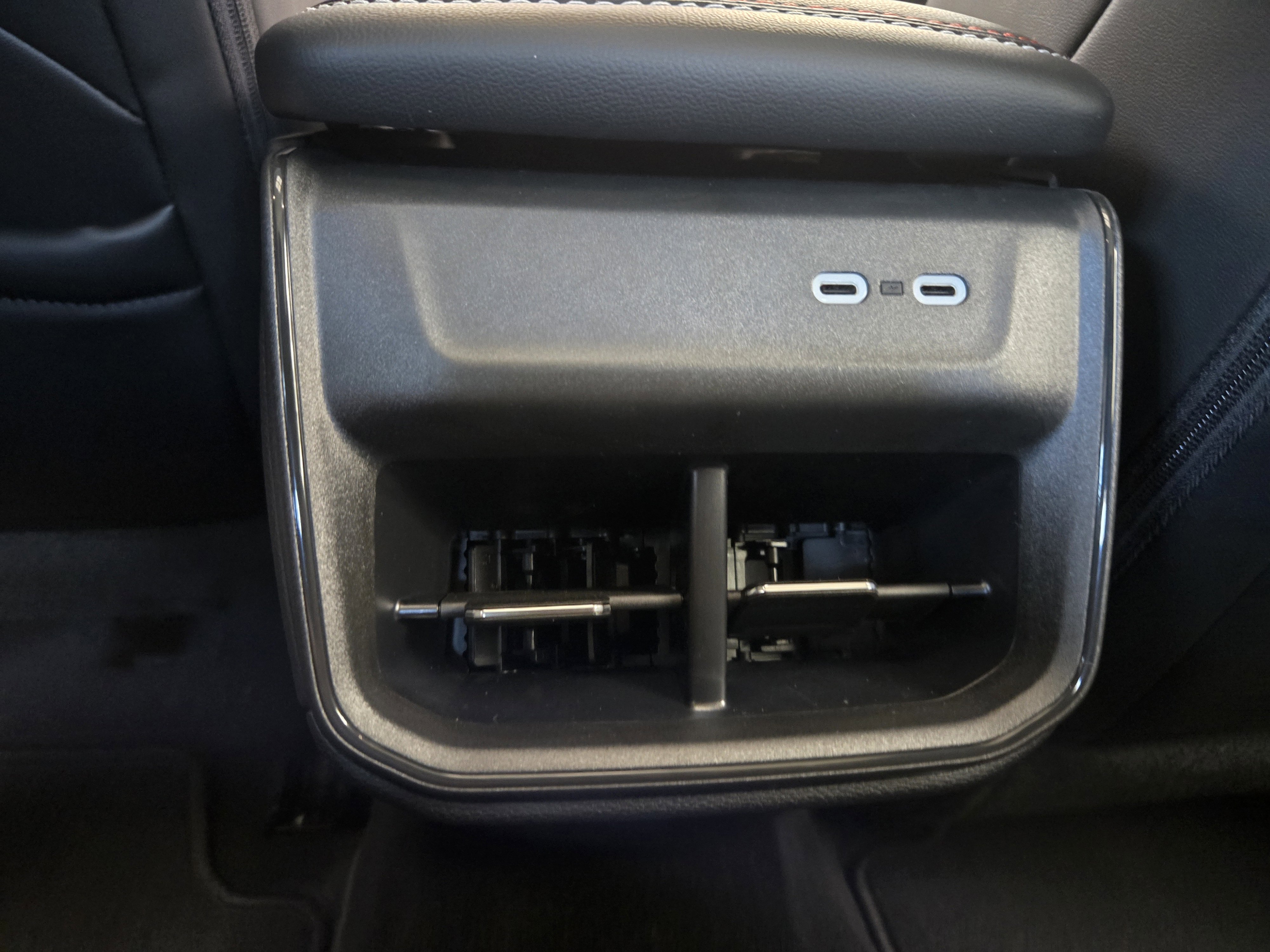 New 2025 Dodge Charger R/T w/ Sun & Sound Package image 35