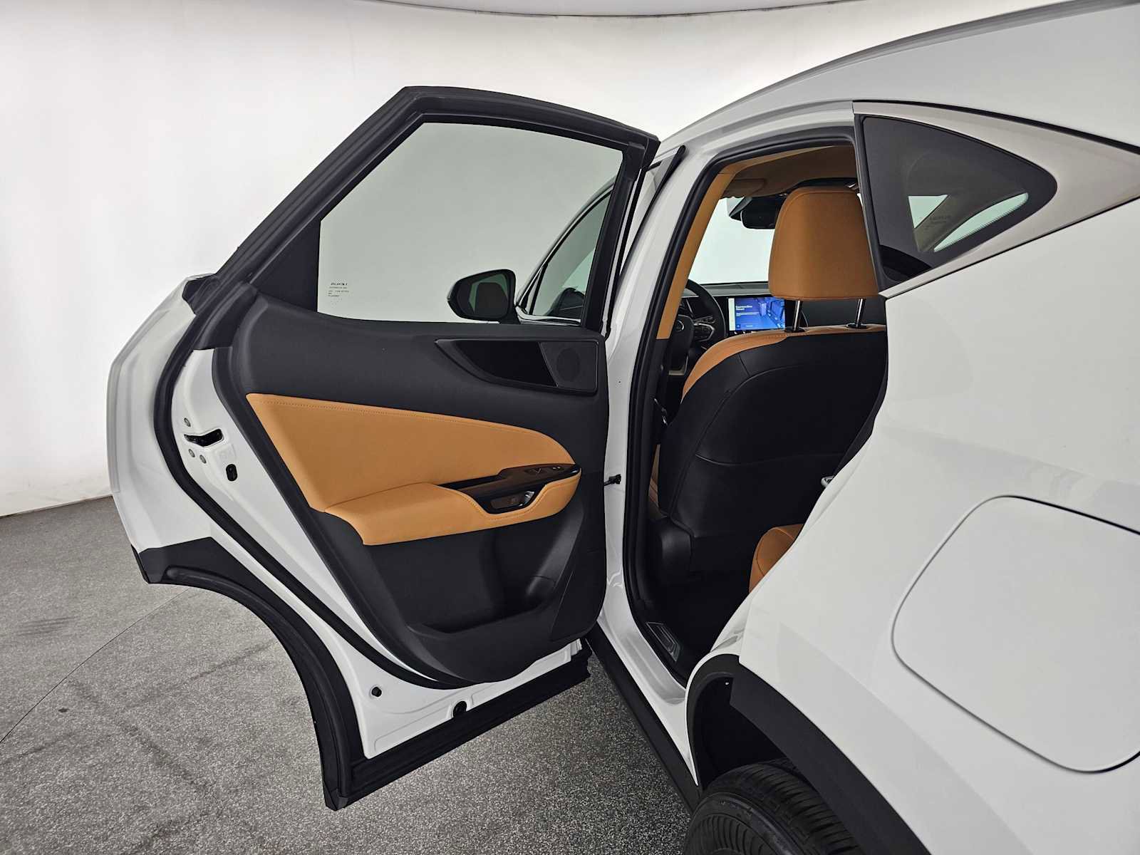 Certified 2026 Lexus NX 350 AWD w/ Accessory Package (K3) image 15