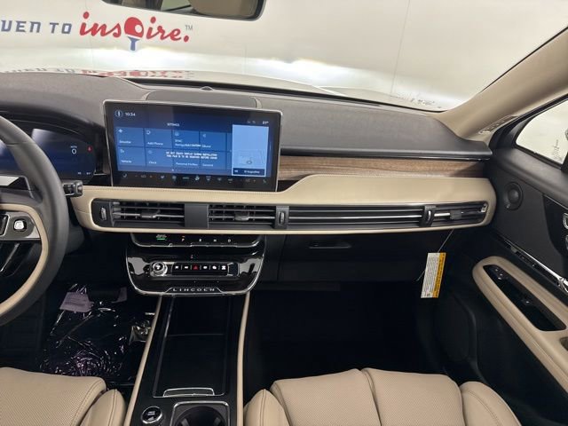 New 2025 Lincoln Corsair Grand Touring w/ Equipment Group 302A image 12