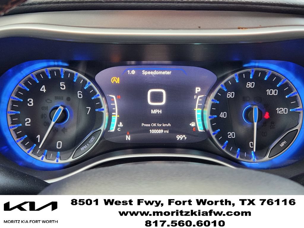 Used 2020 Chrysler Pacifica Touring-L w/ Advanced Safetytec Group FWD image 14