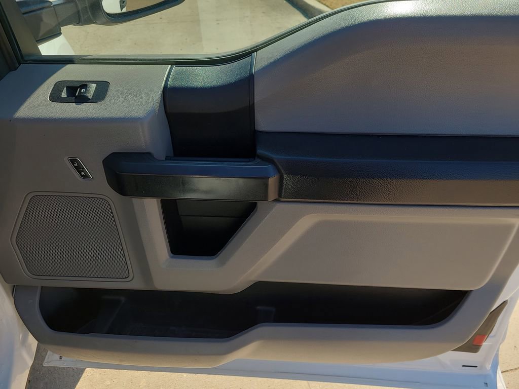 Used 2020 Ford F350 XL w/ Power Equipment Group RWD image 9