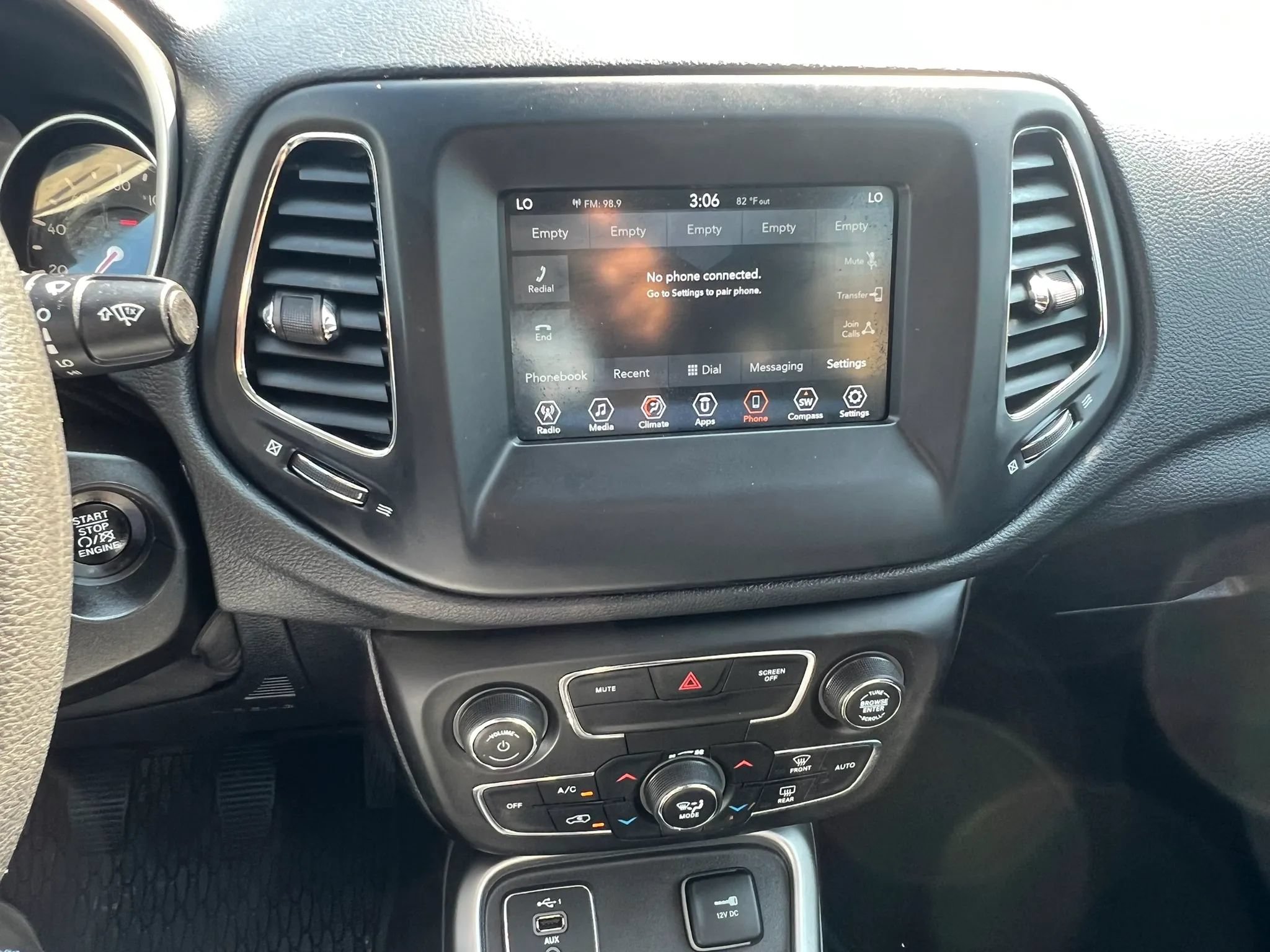 Used 2019 Jeep Compass Sport FWD image 22