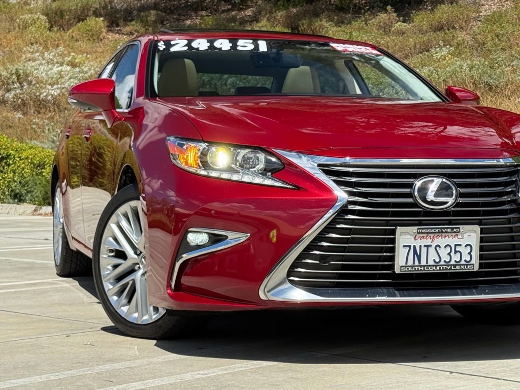 Used 2016 Lexus ES 350 w/ Navigation System Package image 7