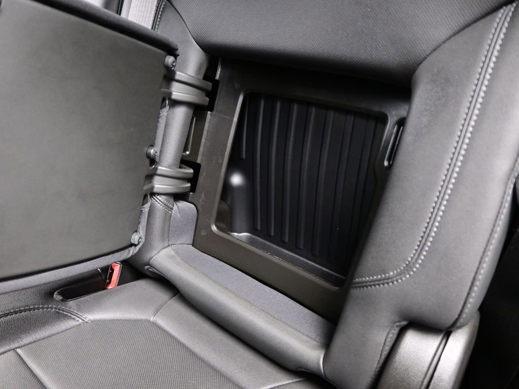 Used 2022 GMC Sierra 1500 SLT w/ SLT Premium Package image 37