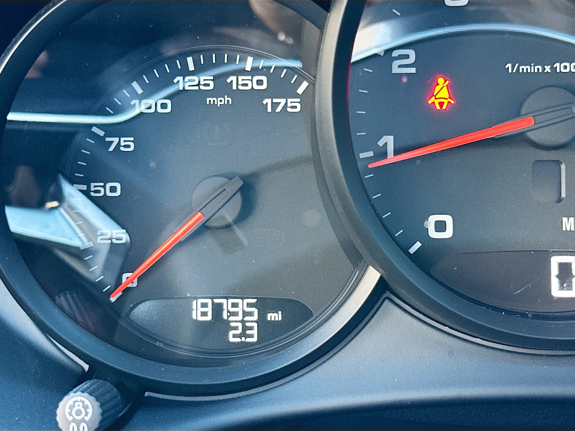 Used 2025 Porsche 718 Cayman image 12