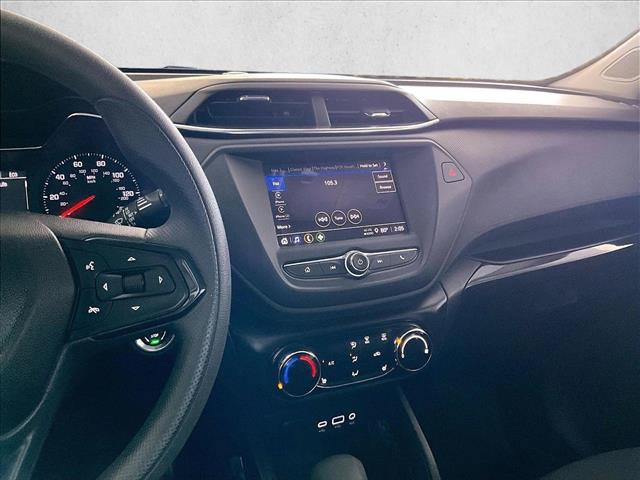 Used 2023 Chevrolet TrailBlazer LT FWD image 8