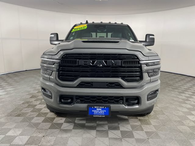 New 2026 RAM 3500 Laramie AWD/4WD image 25