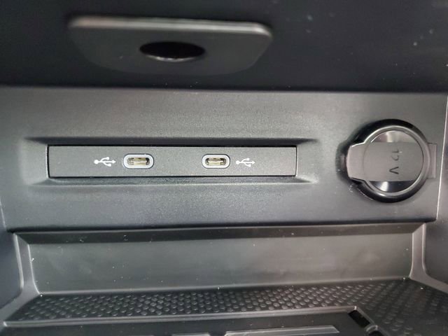 New 2026 Volkswagen Taos SE AWD/4WD image 22