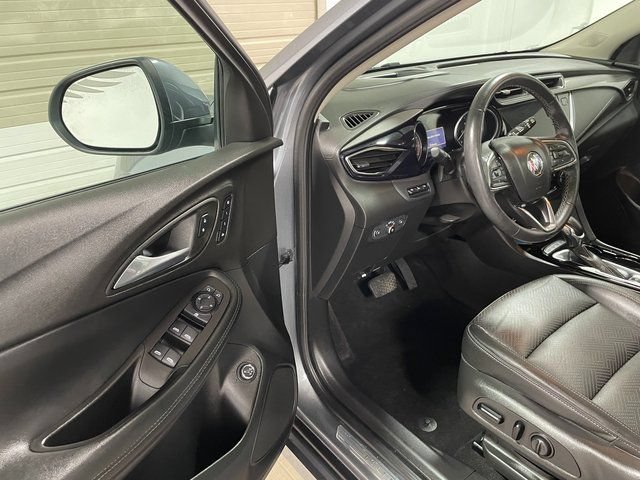 Used 2022 Buick Encore GX Essence w/ Advanced Technology Package AWD/4WD image 10