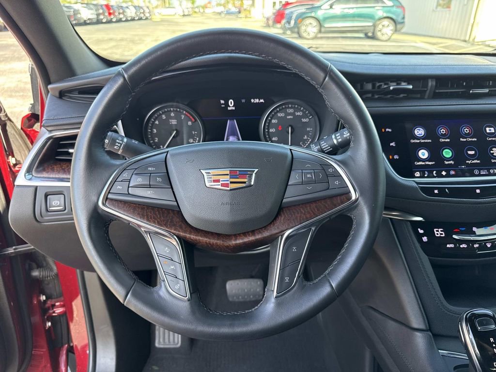Used 2020 Cadillac XT5 Premium Luxury image 26