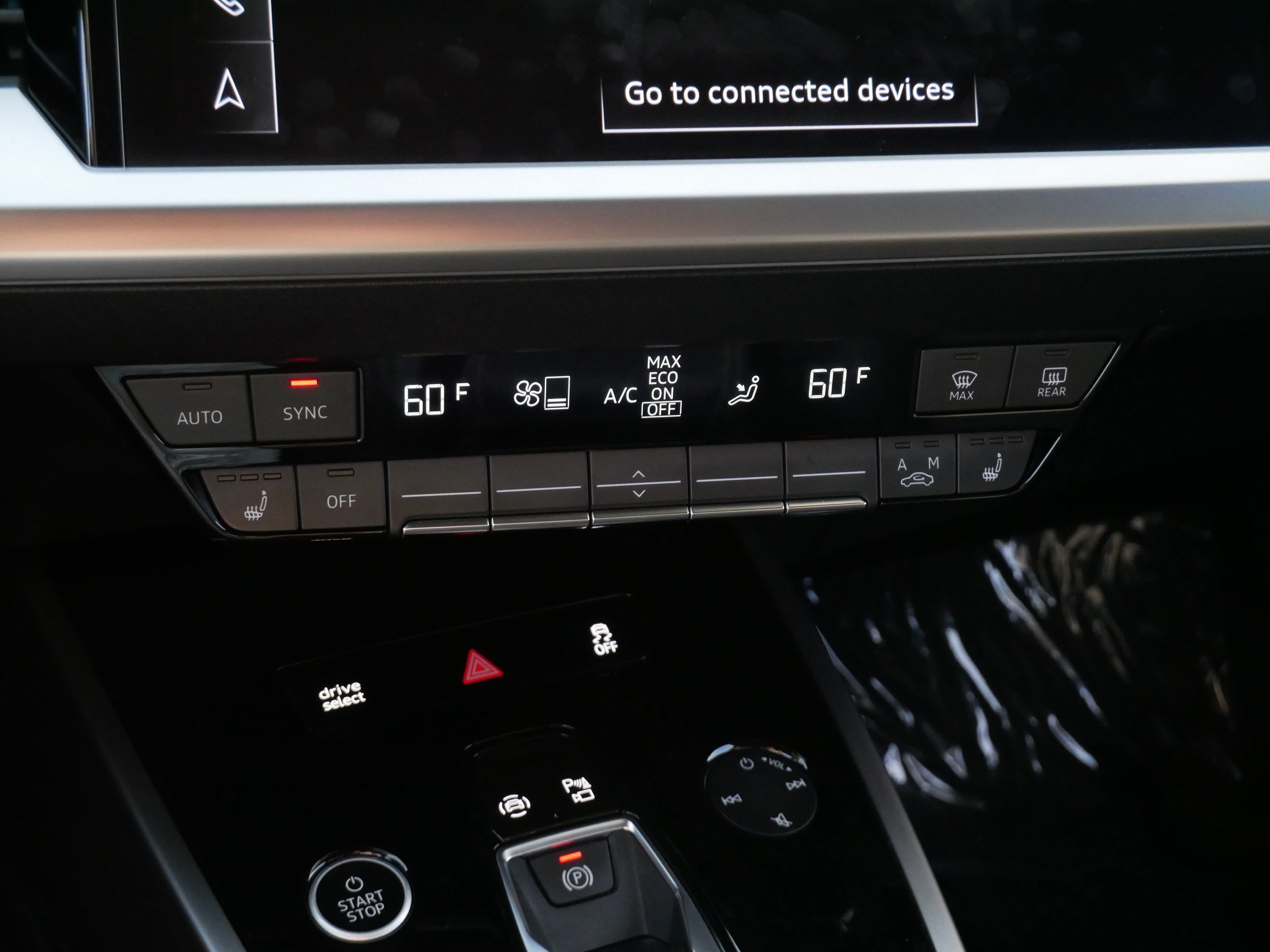 Used 2023 Audi Q4 e-tron Premium Plus w/ Premium Plus RWD image 23