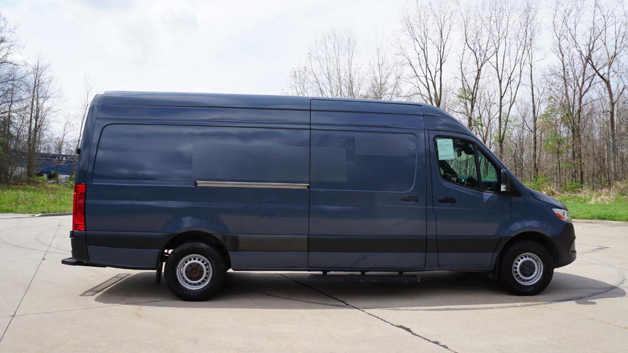 Used 2019 Mercedes-Benz Sprinter 170 image 6