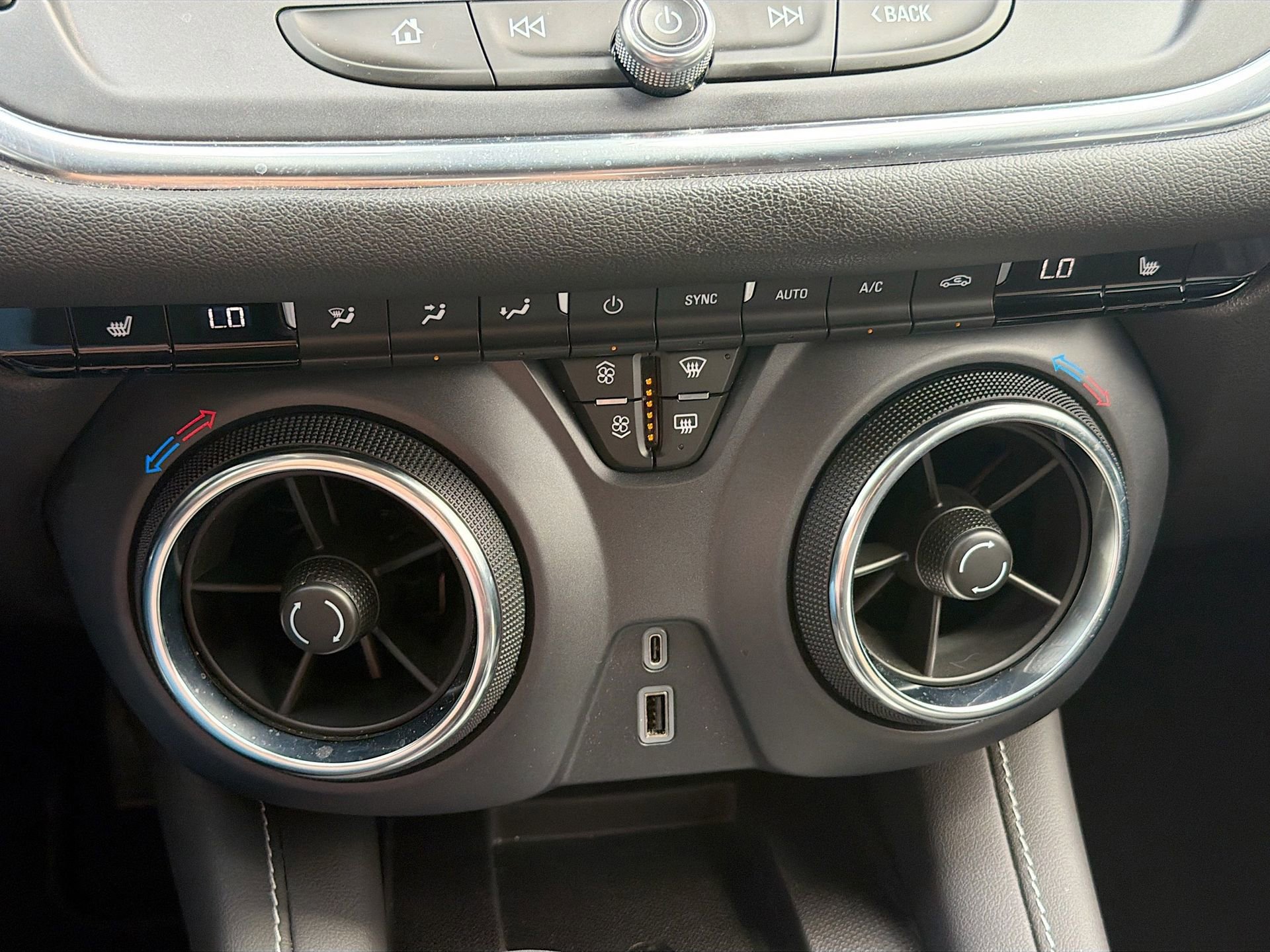 Used 2023 Chevrolet Blazer LT w/ Convenience Package image 21