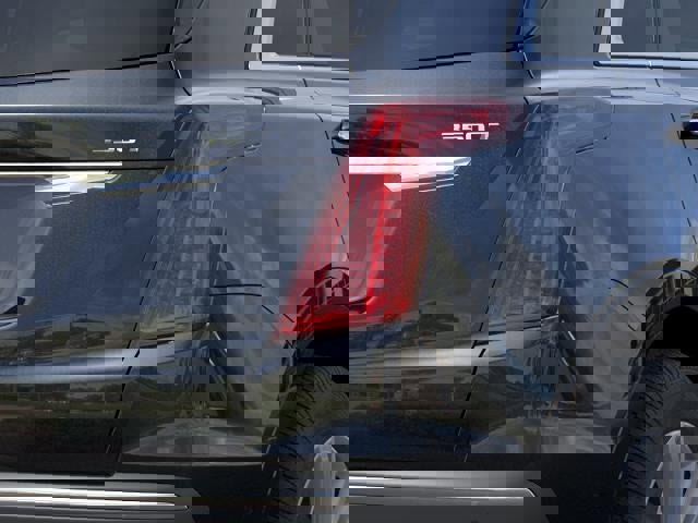 New 2026 Cadillac XT5 Premium Luxury w/ LPO, Floor Liner Package FWD image 11