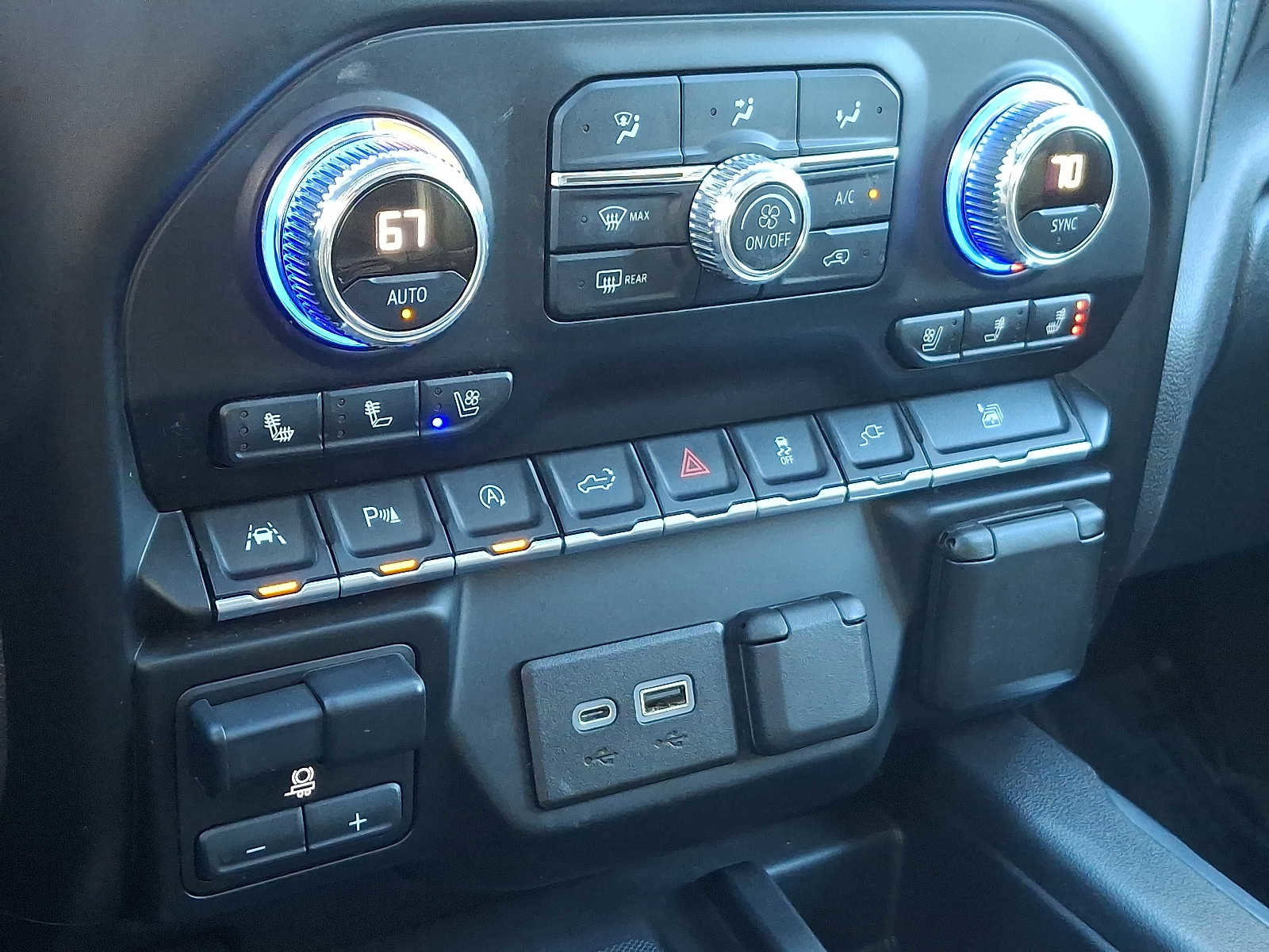 Used 2020 GMC Sierra 1500 SLT w/ SLT Premium Plus Package image 19