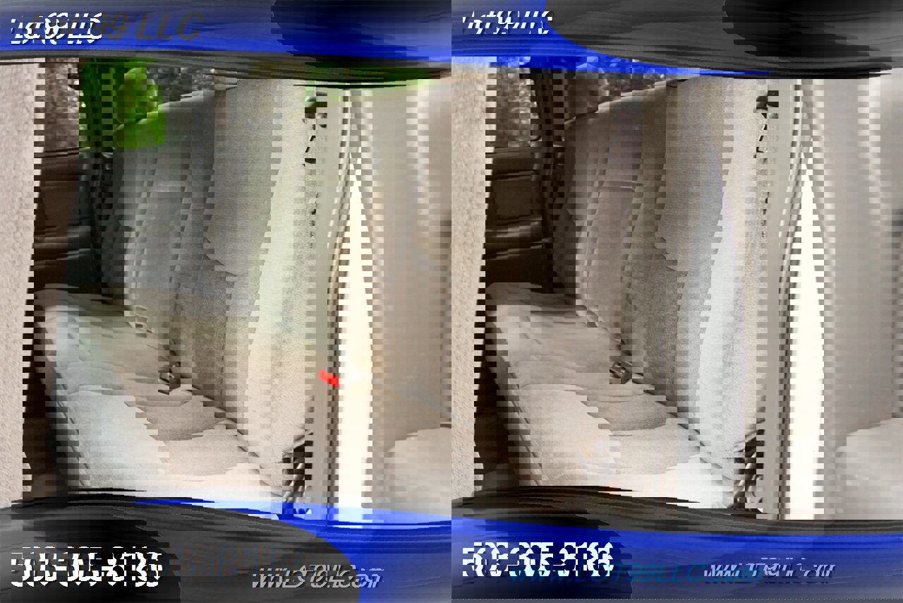 Used 2004 GMC Sierra 2500 SLE w/ Heavy-Duty Power Package image 13