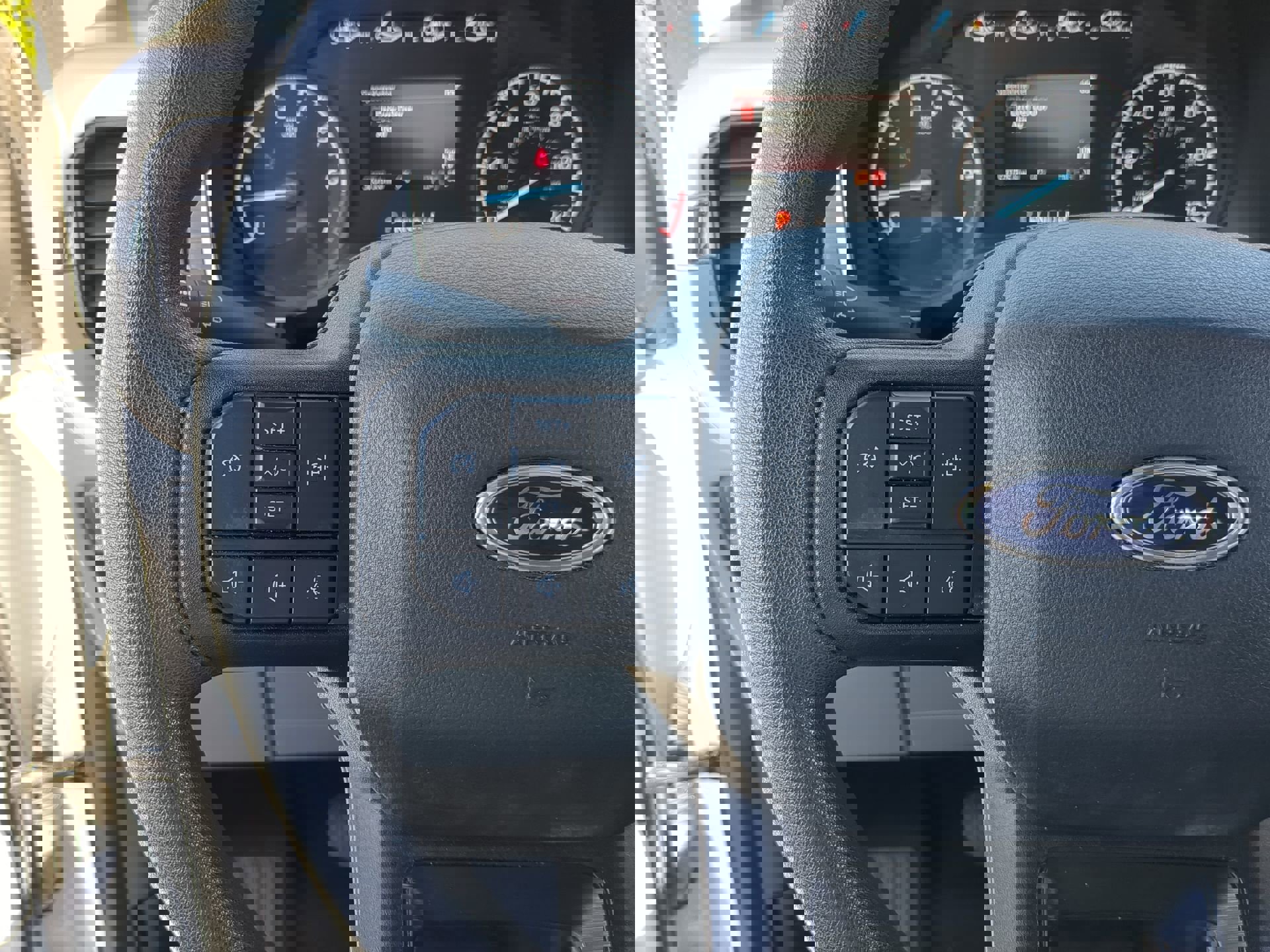 Used 2021 Ford F150 XLT image 30