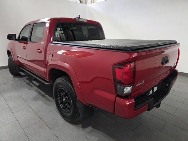 Used 2022 Toyota Tacoma SR5 w/ Technology Package image 3